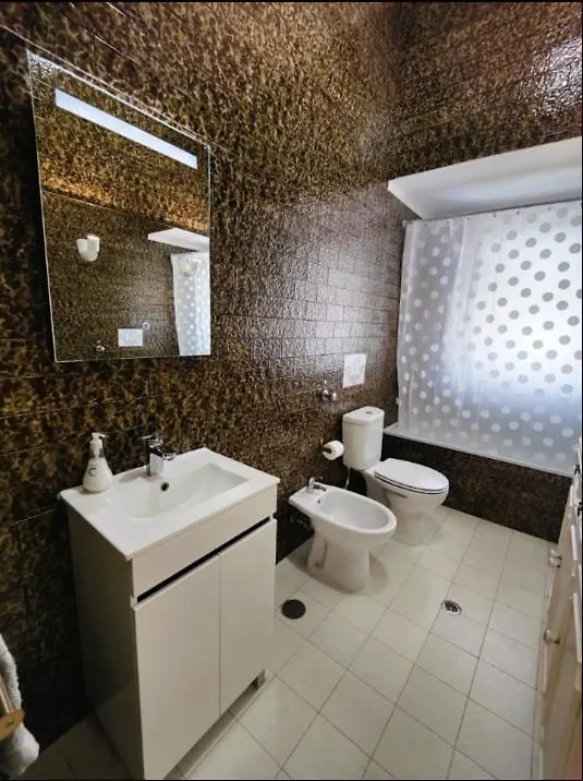 Blife Algarvya Private Rooms Faro Homestay