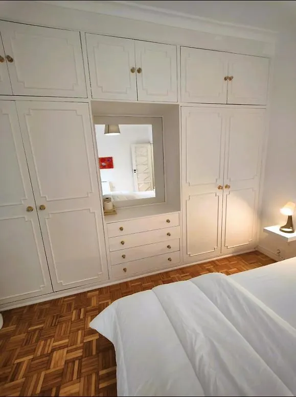 Blife Algarvya Private Rooms Faro 0*,  Portugalsko